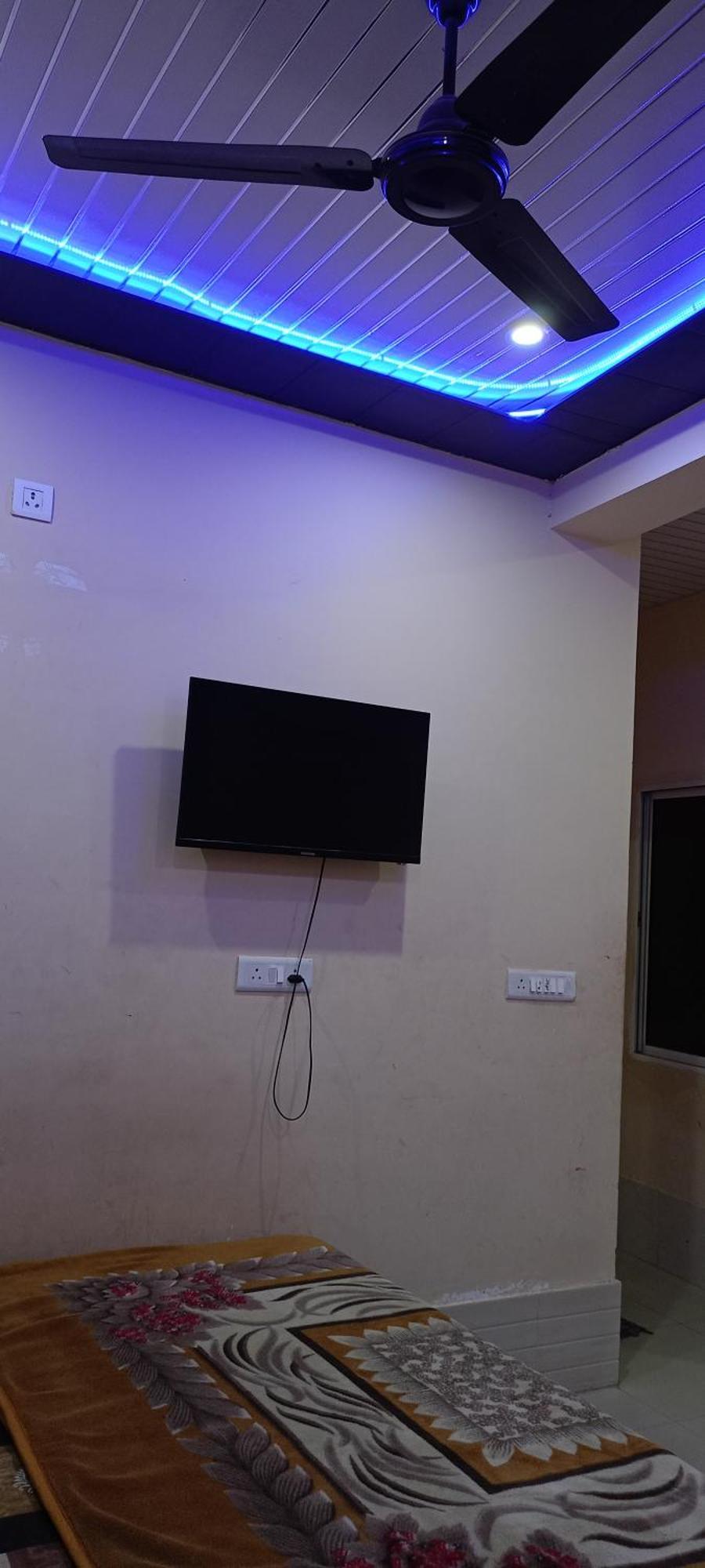 New Gayatri Palace Near Prem Mandir Vrindavan Luaran gambar