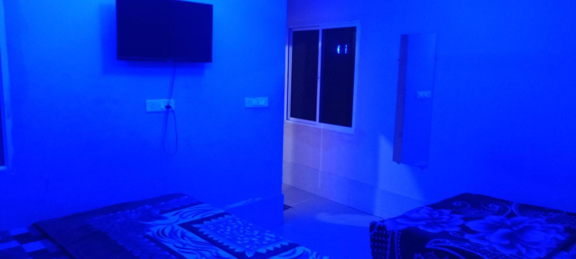 New Gayatri Palace Near Prem Mandir Vrindavan Luaran gambar